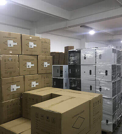 Pile of raw materials of ultrasonic cleaning machine